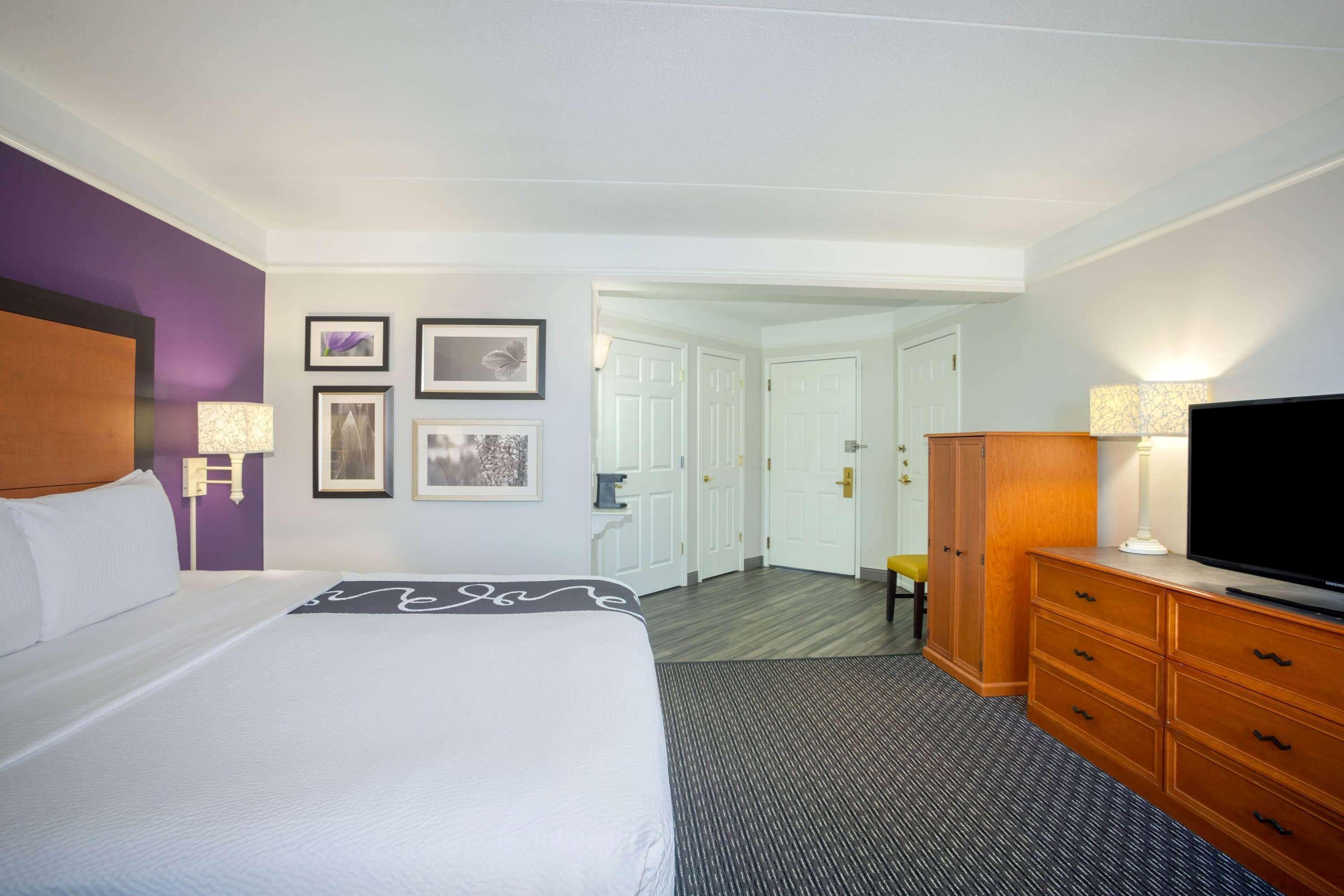 La Quinta By Wyndham St. Louis Westport Hotel Maryland Heights Exterior photo